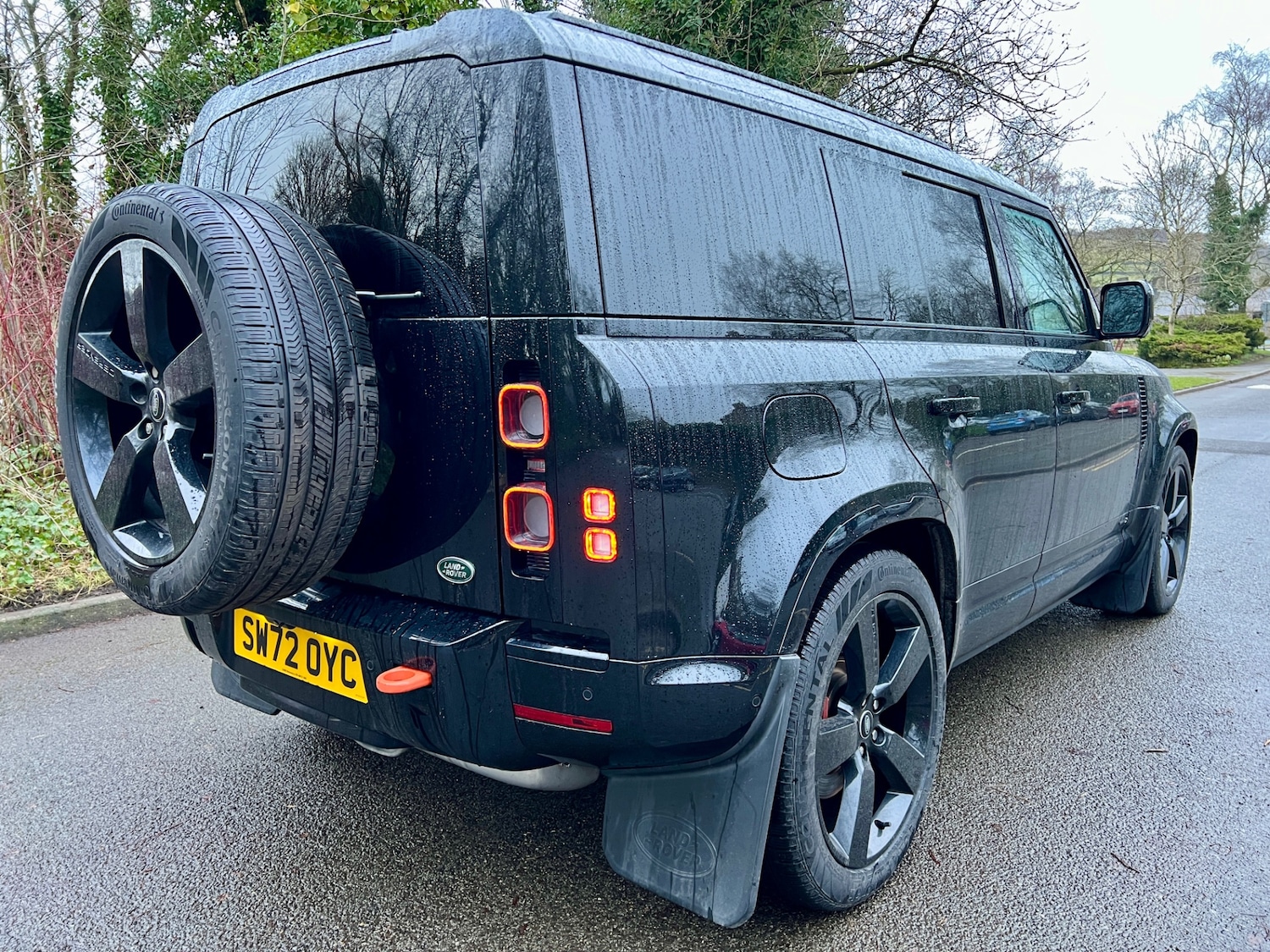 Used Land Rover Defender 2022 for sale - 77474782: Photo 2