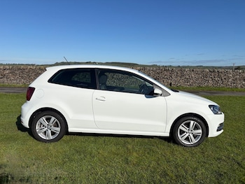 Used Volkswagen Polo 2016 for sale - 78604518: Photo