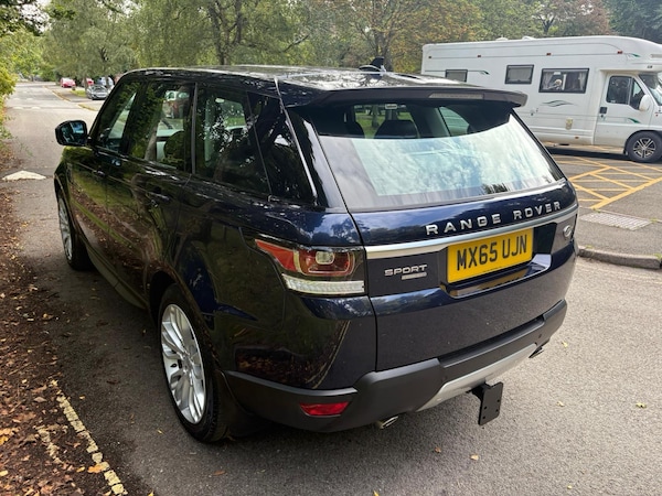 Used Land Rover Range Rover Sport 2015 for sale - 75690579: Photo 7