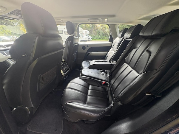 Used Land Rover Range Rover Sport 2015 for sale - 75690579: Photo 9