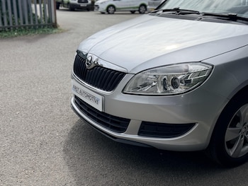 Used Skoda Fabia 2014 for sale - 79614636: Photo