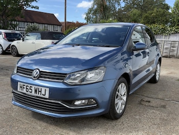 Used Volkswagen Polo 2015 for sale - 78889957: Photo