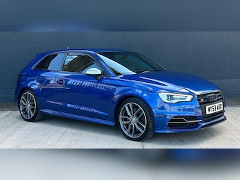 2016 - 2.0 TFSI 3-Door