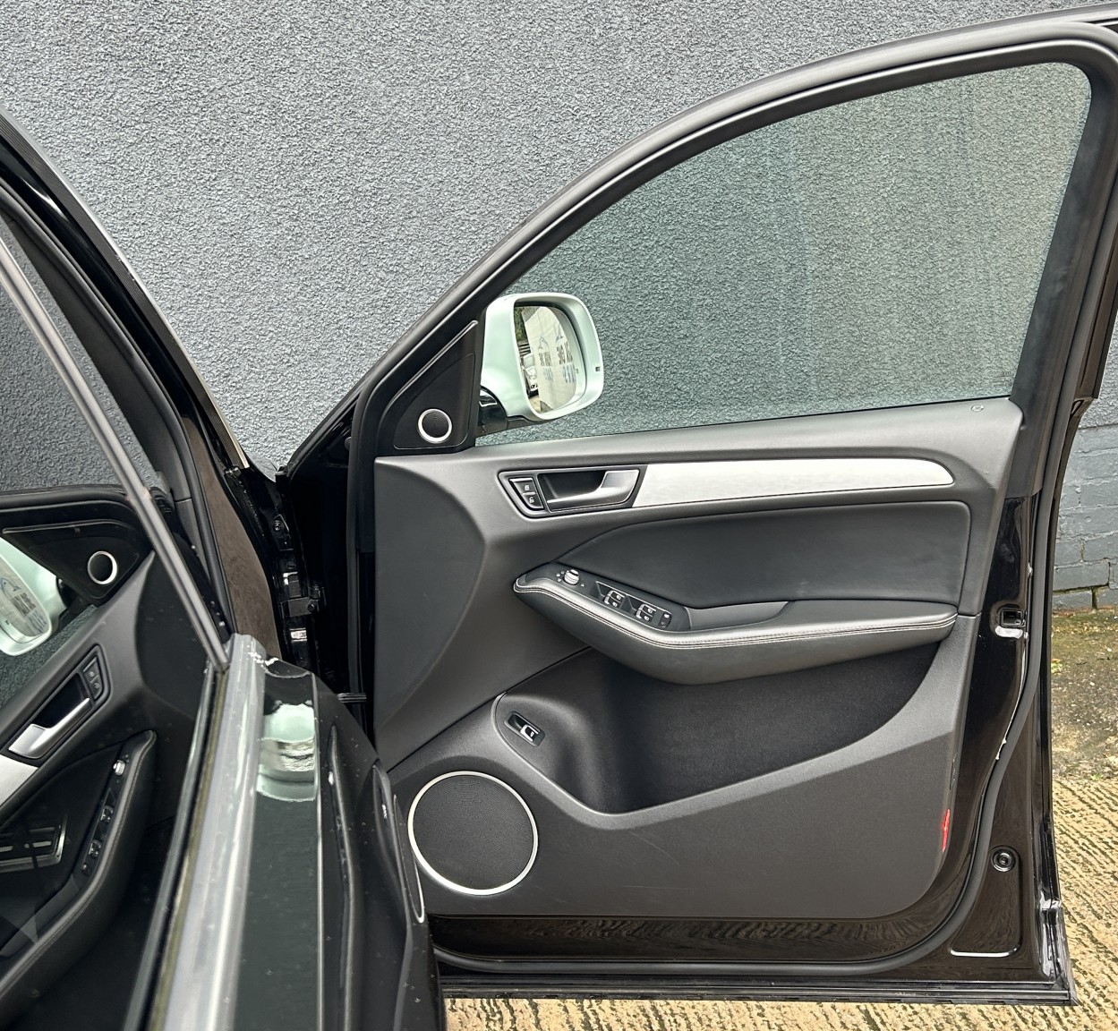 Used Audi SQ5 2015 for sale - 76436374: Photo 40