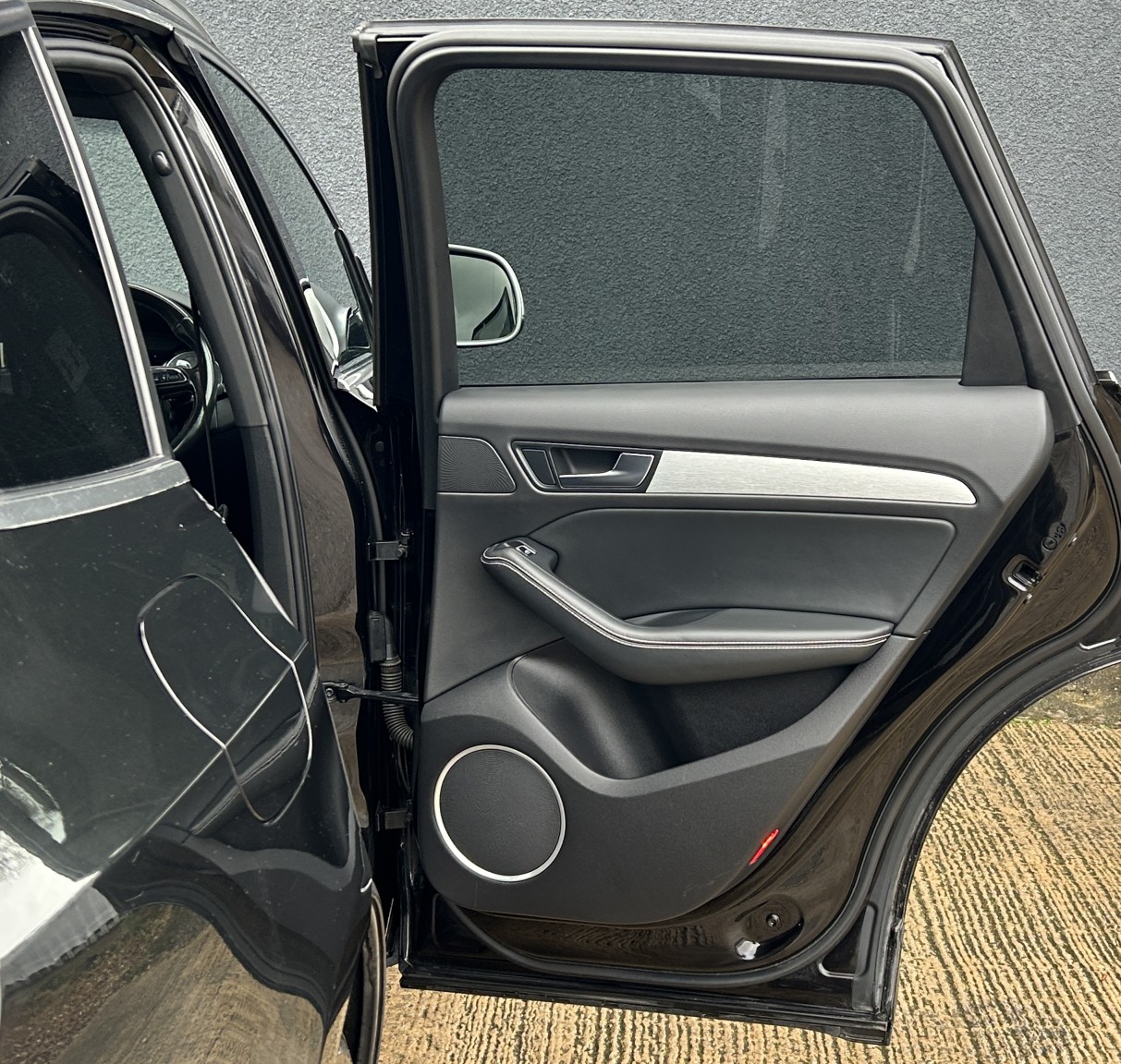 Used Audi SQ5 2015 for sale - 76436374: Photo 49