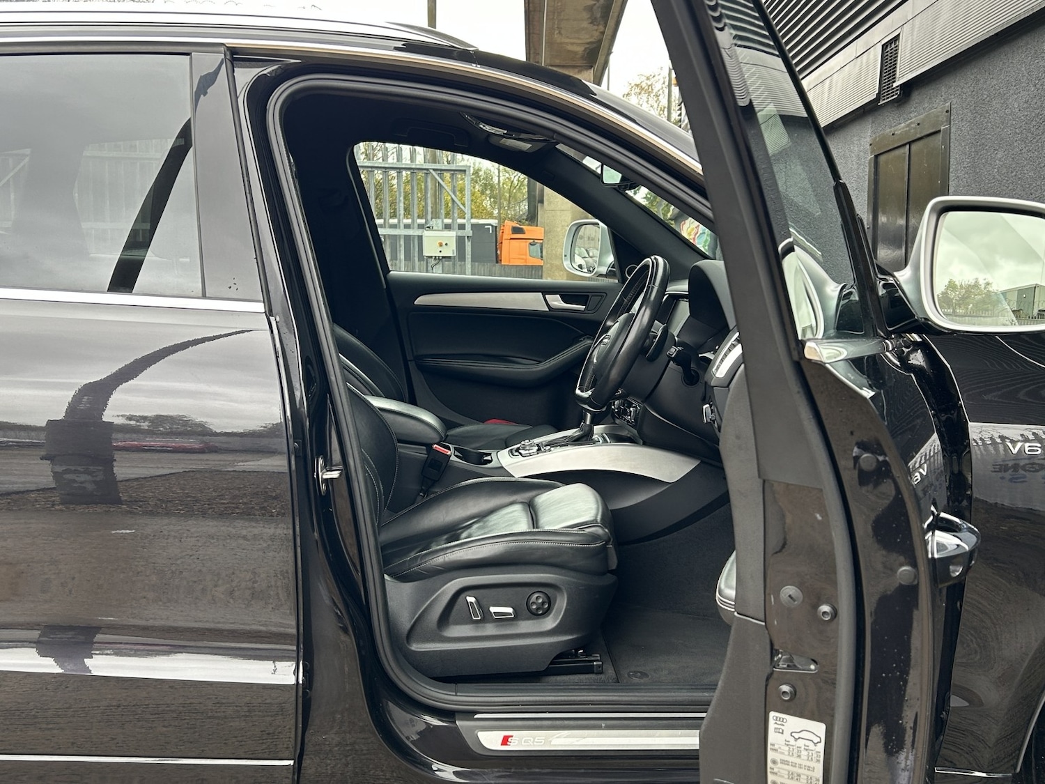 Used Audi SQ5 2015 for sale - 76436374: Photo 51