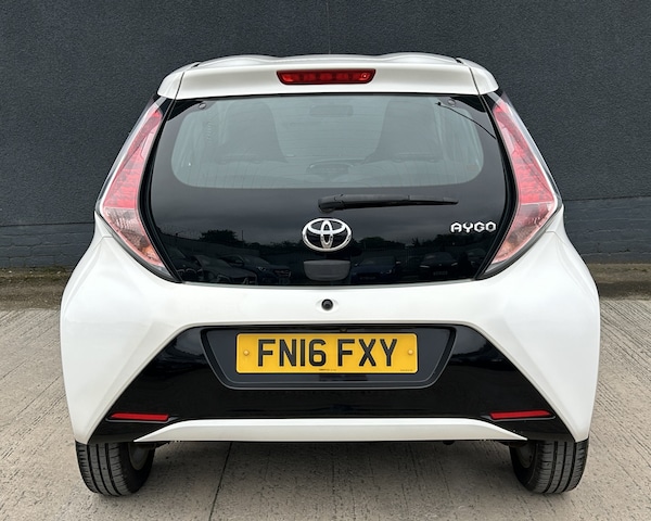 Used Toyota AYGO 2016 for sale - 76273321: Photo 10