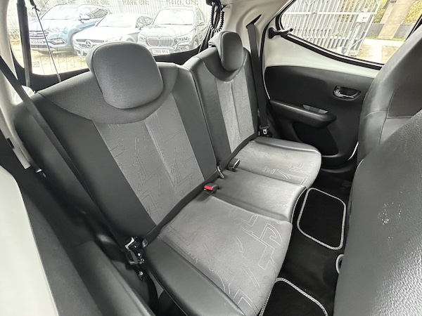 Used Toyota AYGO 2016 for sale - 76273321: Photo 17