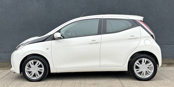 Used Toyota AYGO 2016 for sale - 76273321: Photo 8