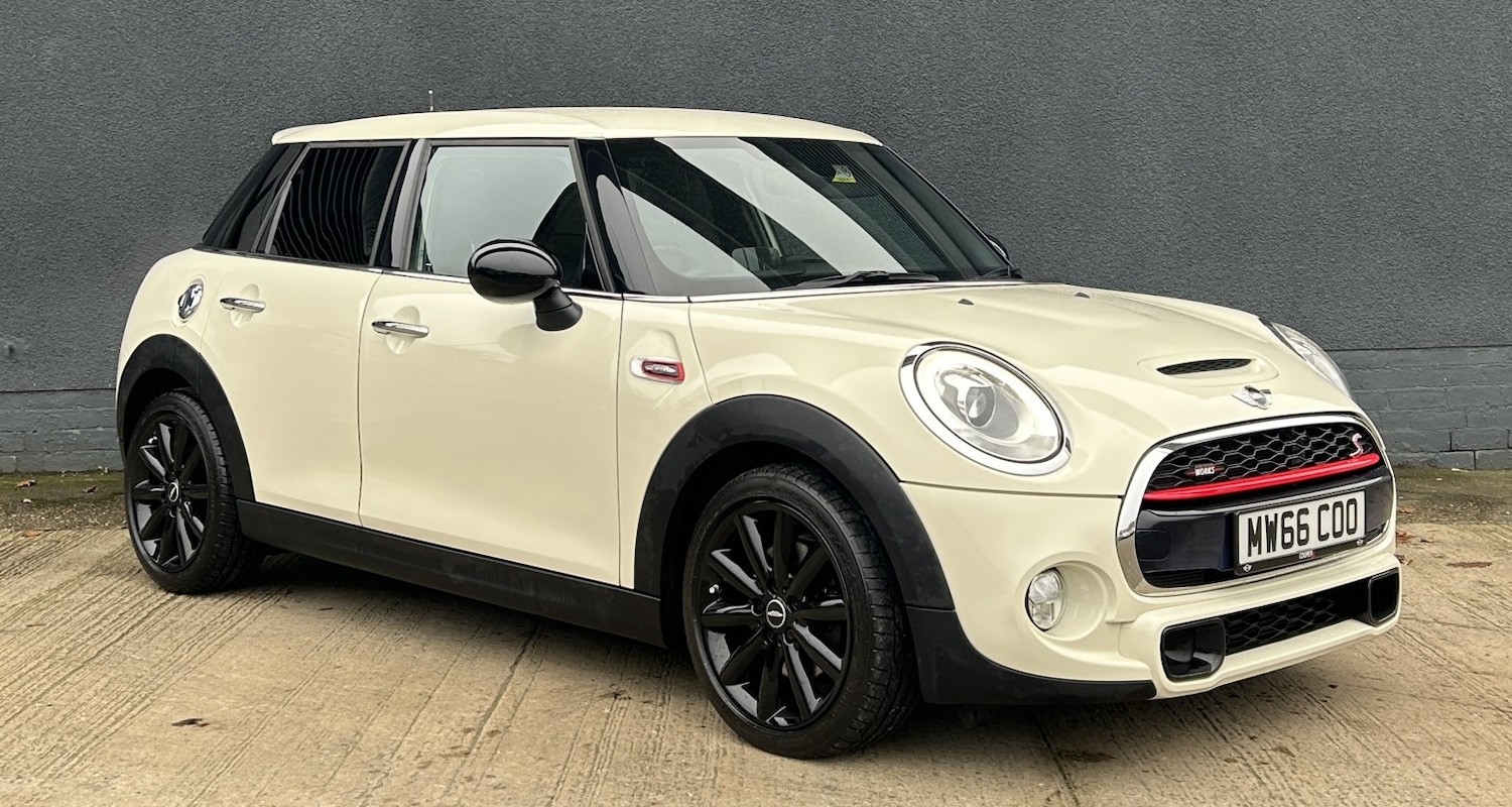 Used MINI Hatch 2016 for sale - 76517765: Photo 1