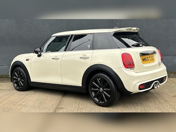 Used MINI Hatch 2016 for sale - 76517765: Photo