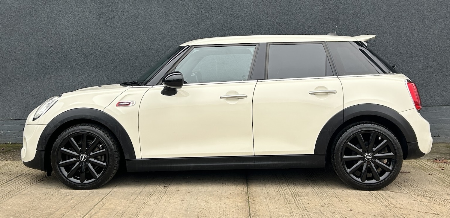 Used MINI Hatch 2016 for sale - 76517765: Photo 8