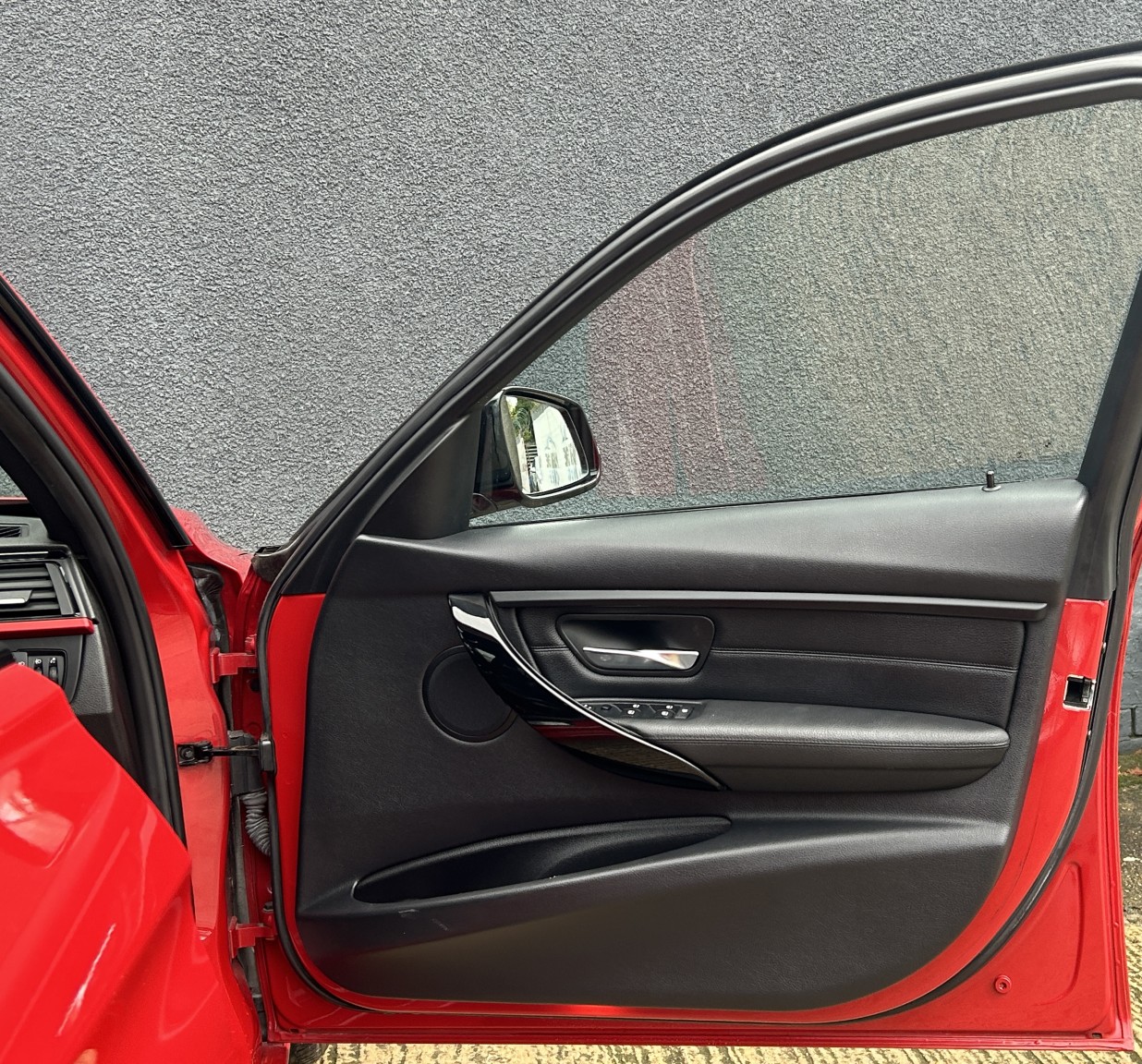 Used BMW 3 Series 2014 for sale - 76461560: Photo 39