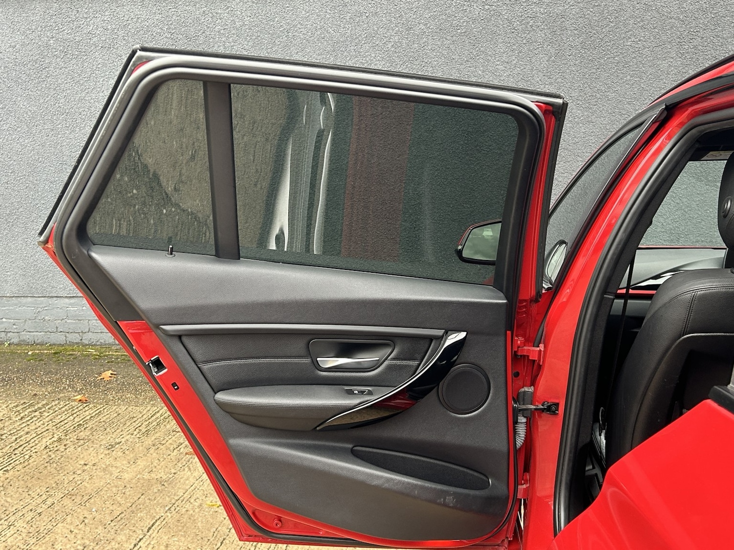 Used BMW 3 Series 2014 for sale - 76461560: Photo 45