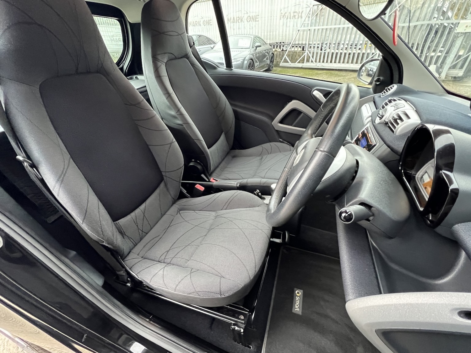 Used smart fortwo 2011 for sale - 76560083: Photo 28