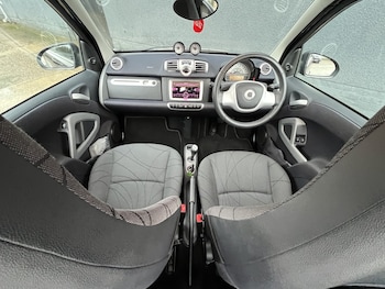 Used smart fortwo 2011 for sale - 76560083: Photo