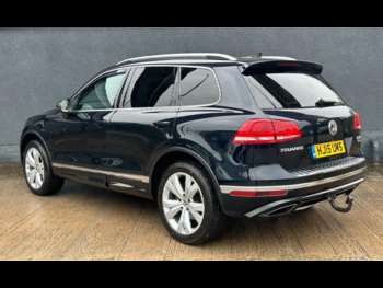 Used Volkswagen Touareg 2015 for sale - 74779575: Photo