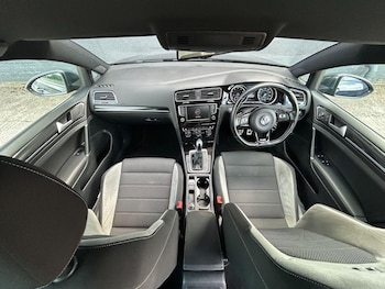 Used Volkswagen Golf 2016 for sale - 75313941: Photo