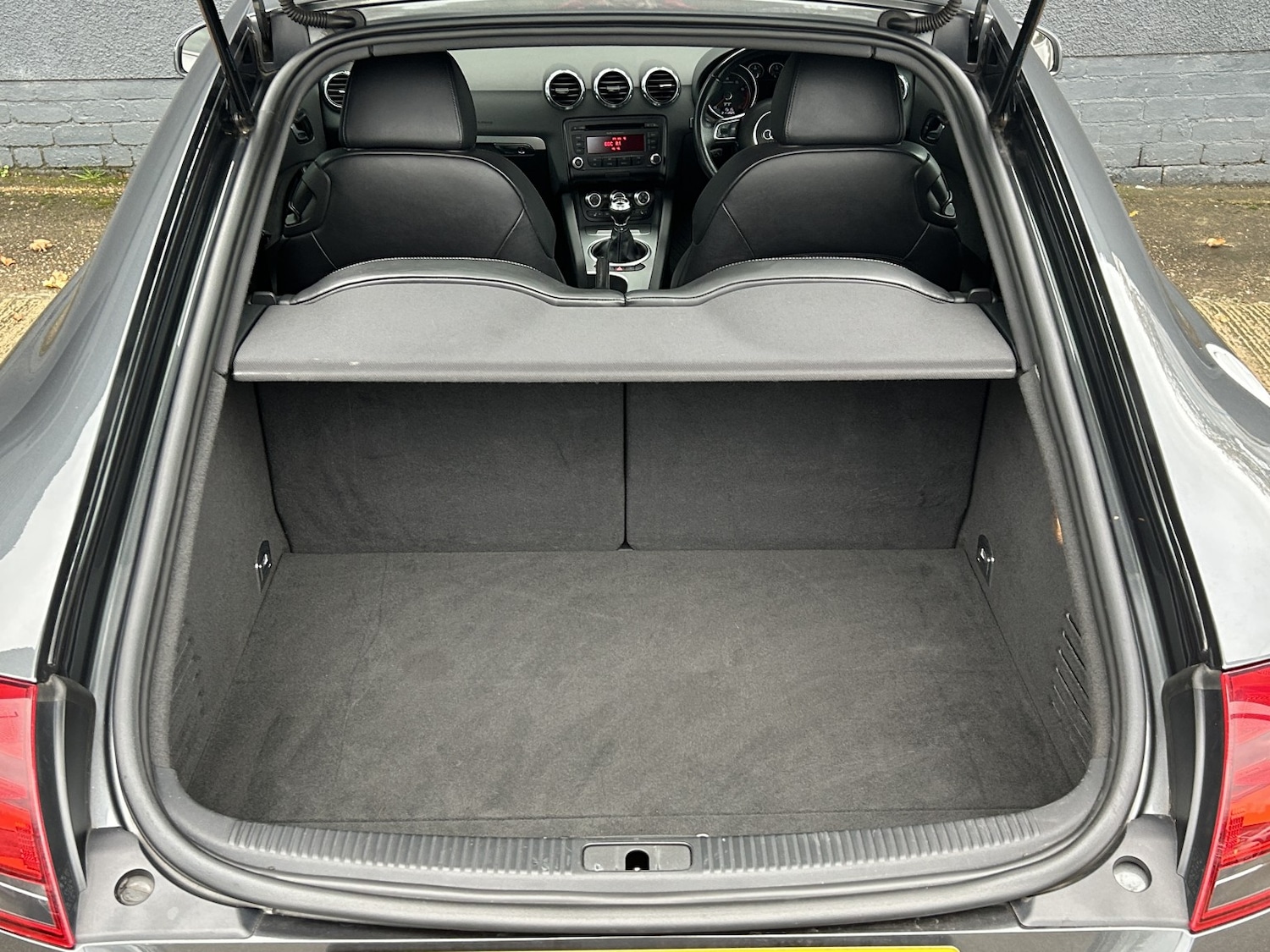 Used Audi TT 2012 for sale - 76461583: Photo 16