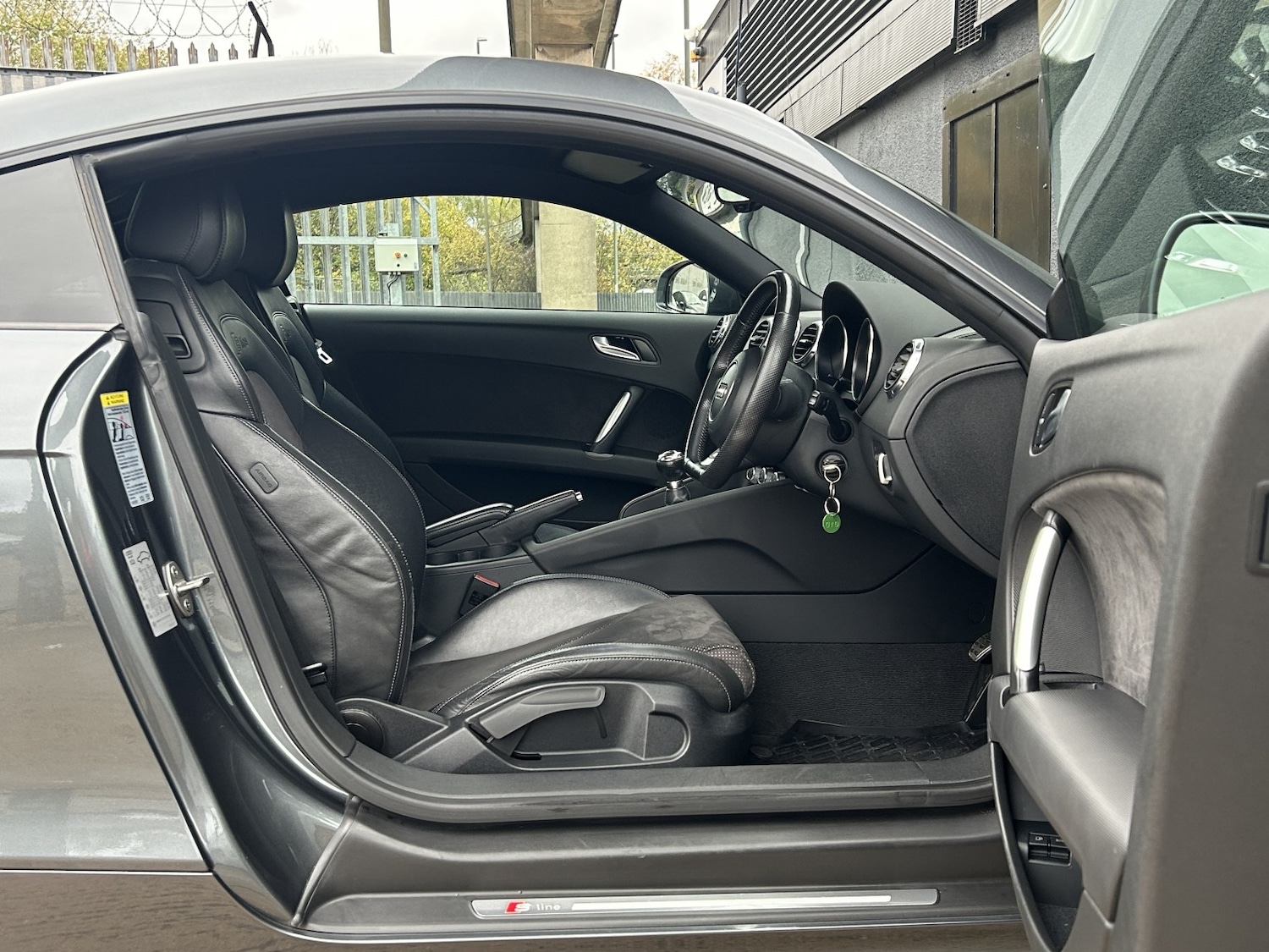 Used Audi TT 2012 for sale - 76461583: Photo 41