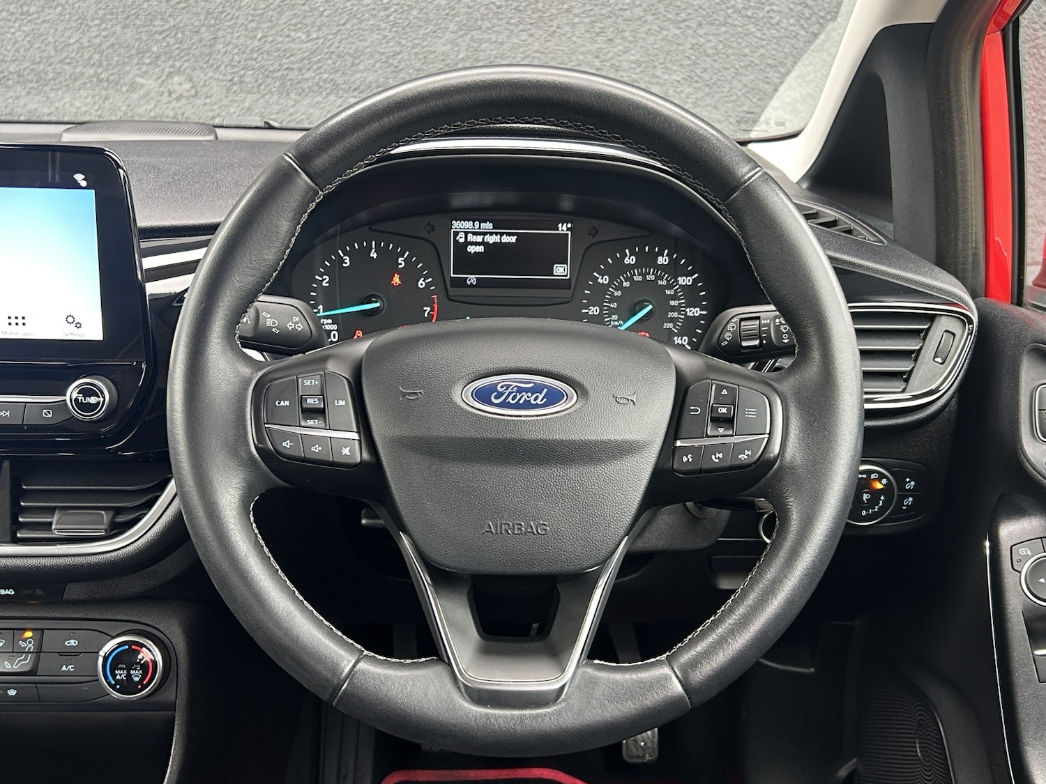Used Ford Fiesta 2018 for sale - 76476959: Photo 20