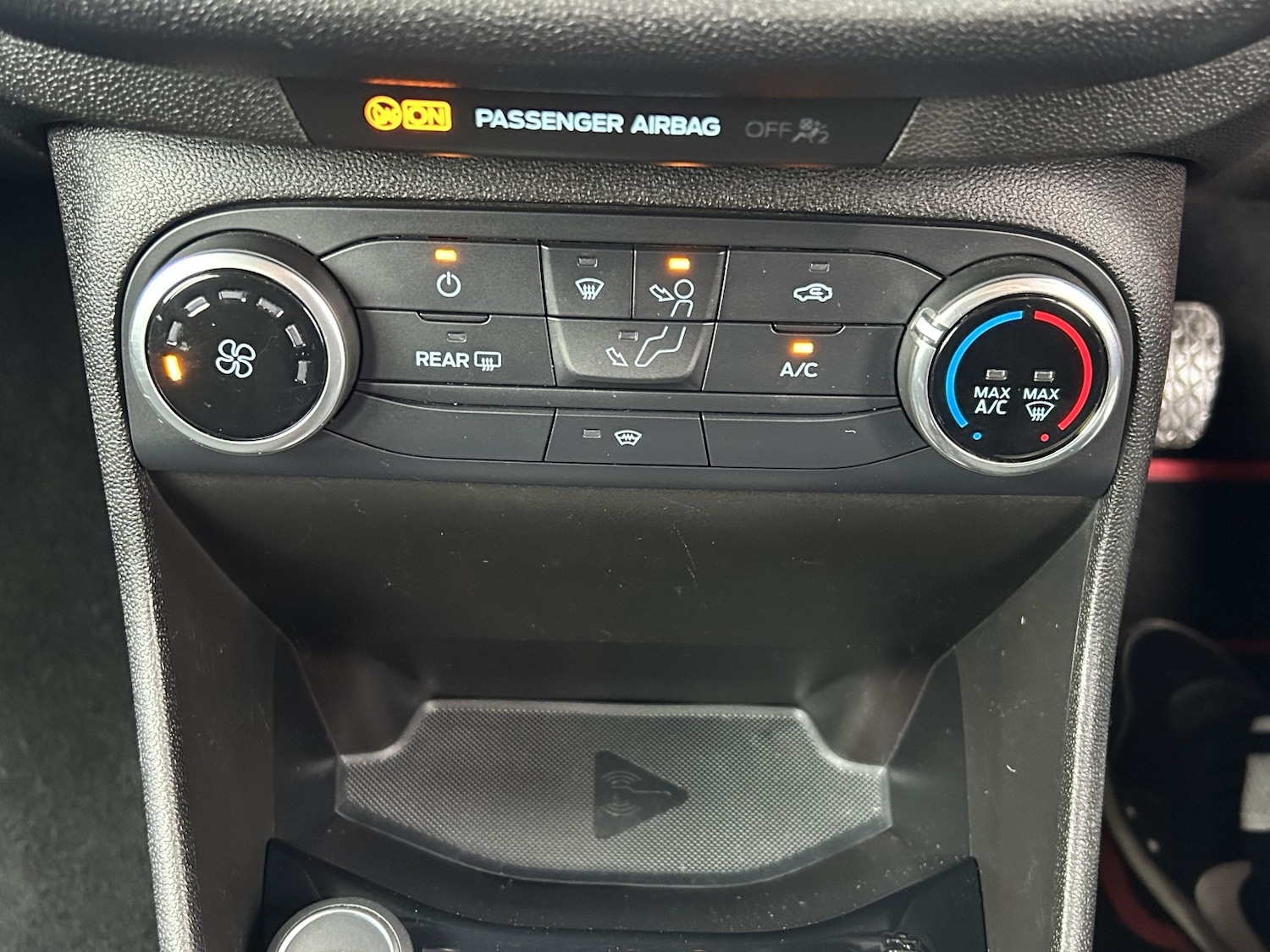 Used Ford Fiesta 2018 for sale - 76476959: Photo 25