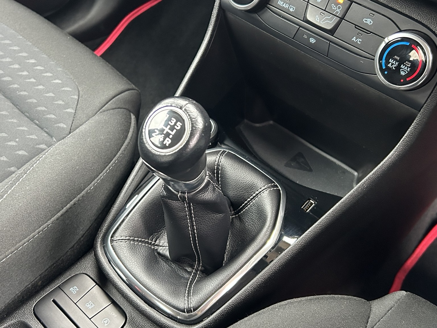 Used Ford Fiesta 2018 for sale - 76476959: Photo 26