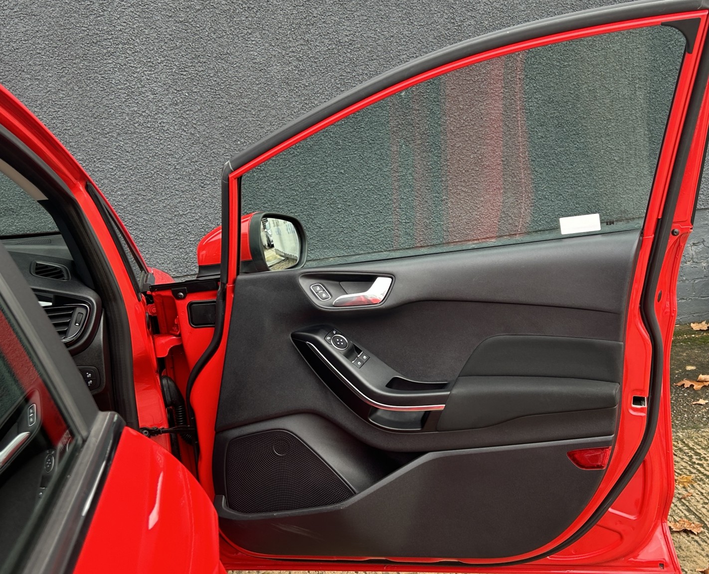 Used Ford Fiesta 2018 for sale - 76476959: Photo 35