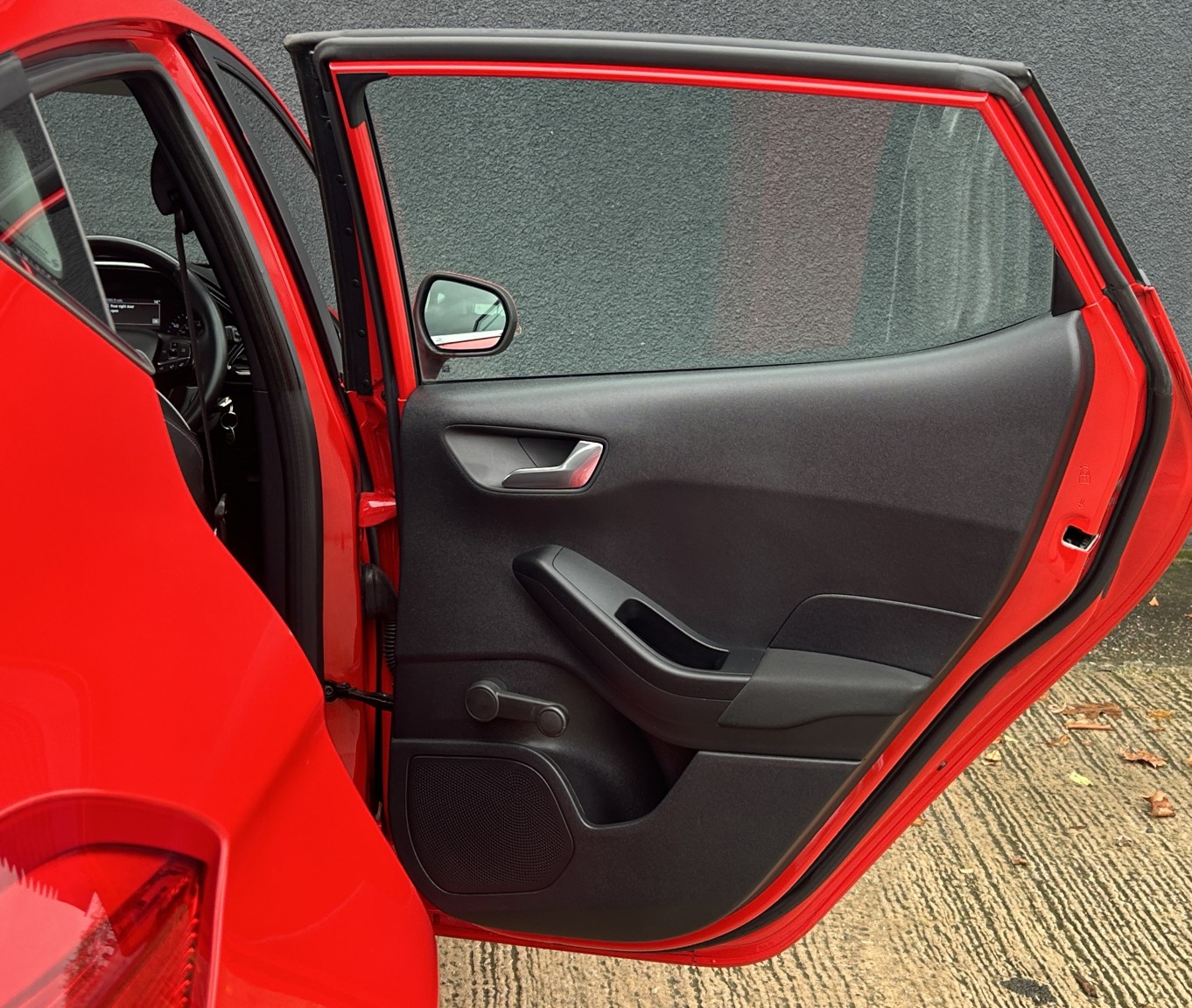 Used Ford Fiesta 2018 for sale - 76476959: Photo 44