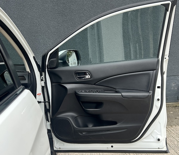 Used Honda CR-V 2015 for sale - 76257617: Photo 41