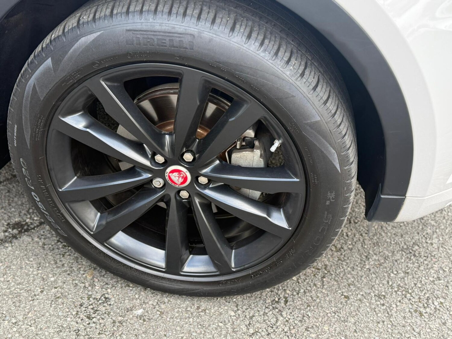 Used Jaguar E-Pace 2018 for sale - 76404421: Photo 13