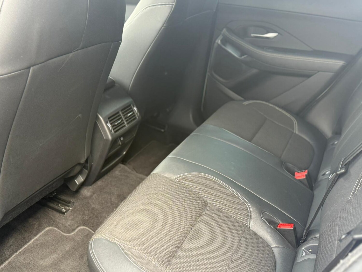 Used Jaguar E-Pace 2018 for sale - 76404421: Photo 23