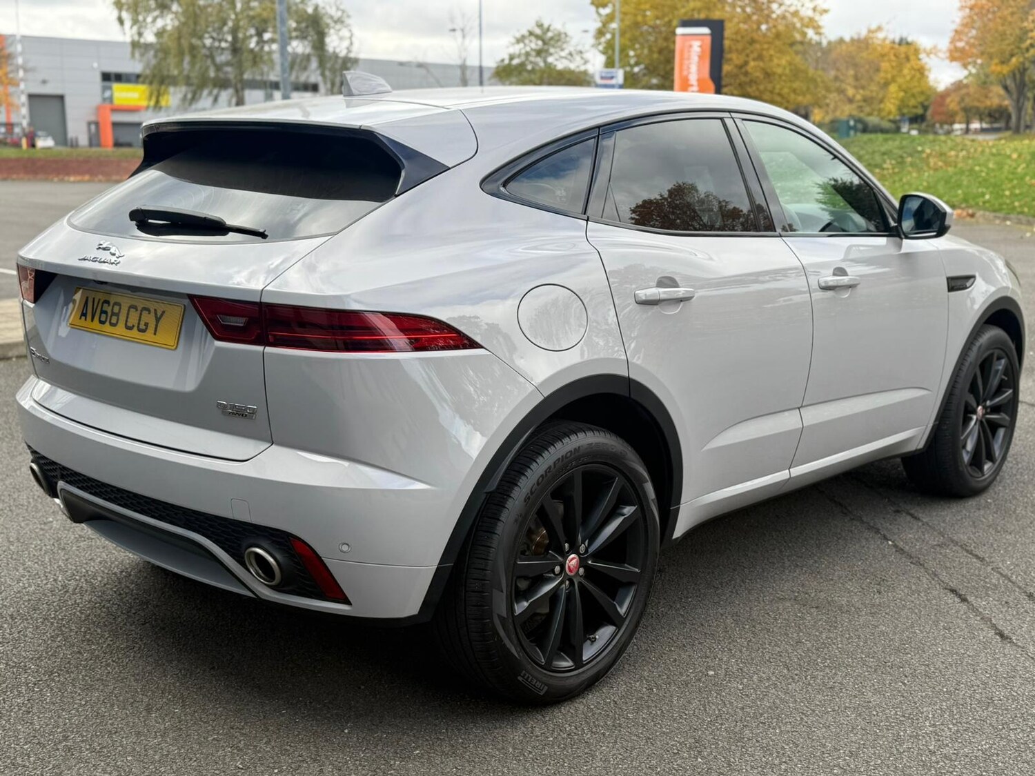 Used Jaguar E-Pace 2018 for sale - 76404421: Photo 7