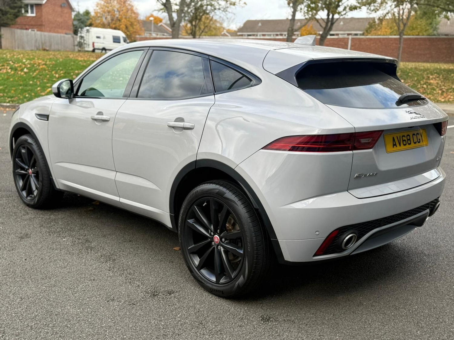 Used Jaguar E-Pace 2018 for sale - 76404421: Photo 8