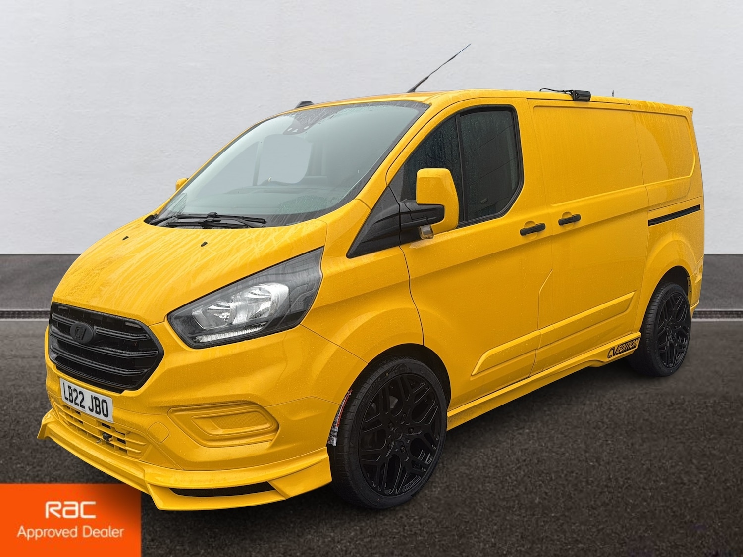 Used Ford Transit Custom 2022 for sale - 77061444: Photo 2