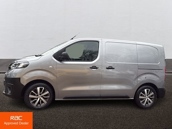 Used Toyota ProAce 2020 for sale - 77062231: Photo