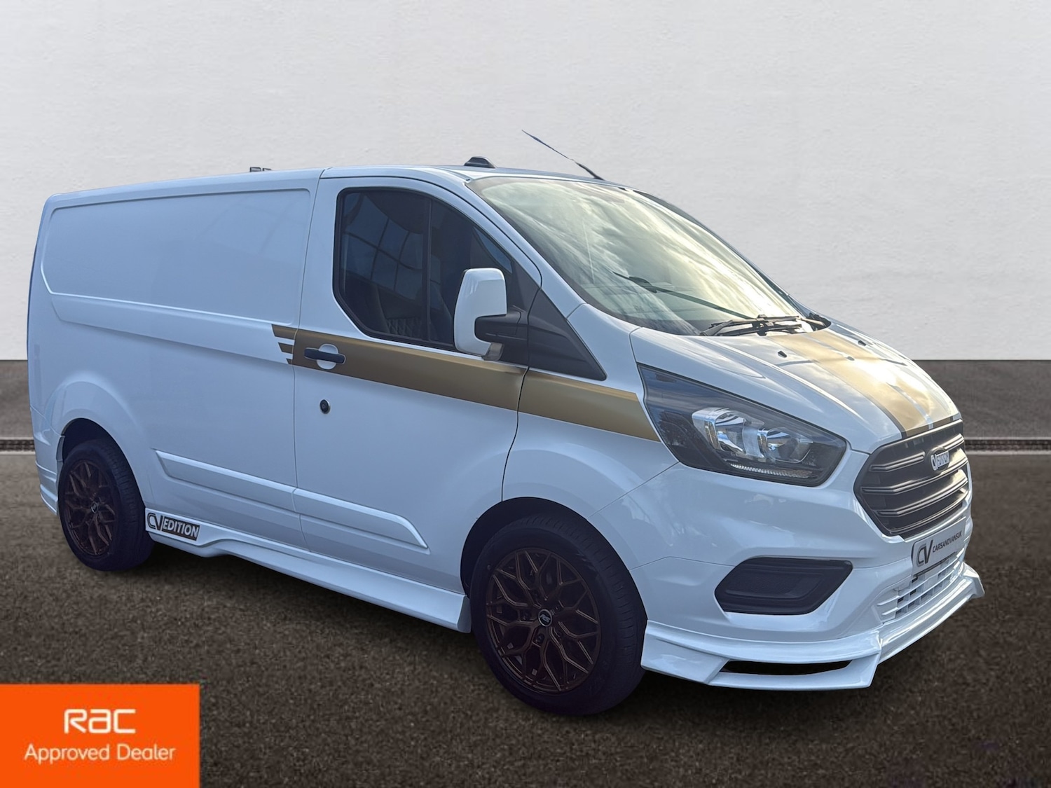 Used Ford Transit Custom 2020 for sale - 76402724: Photo 2