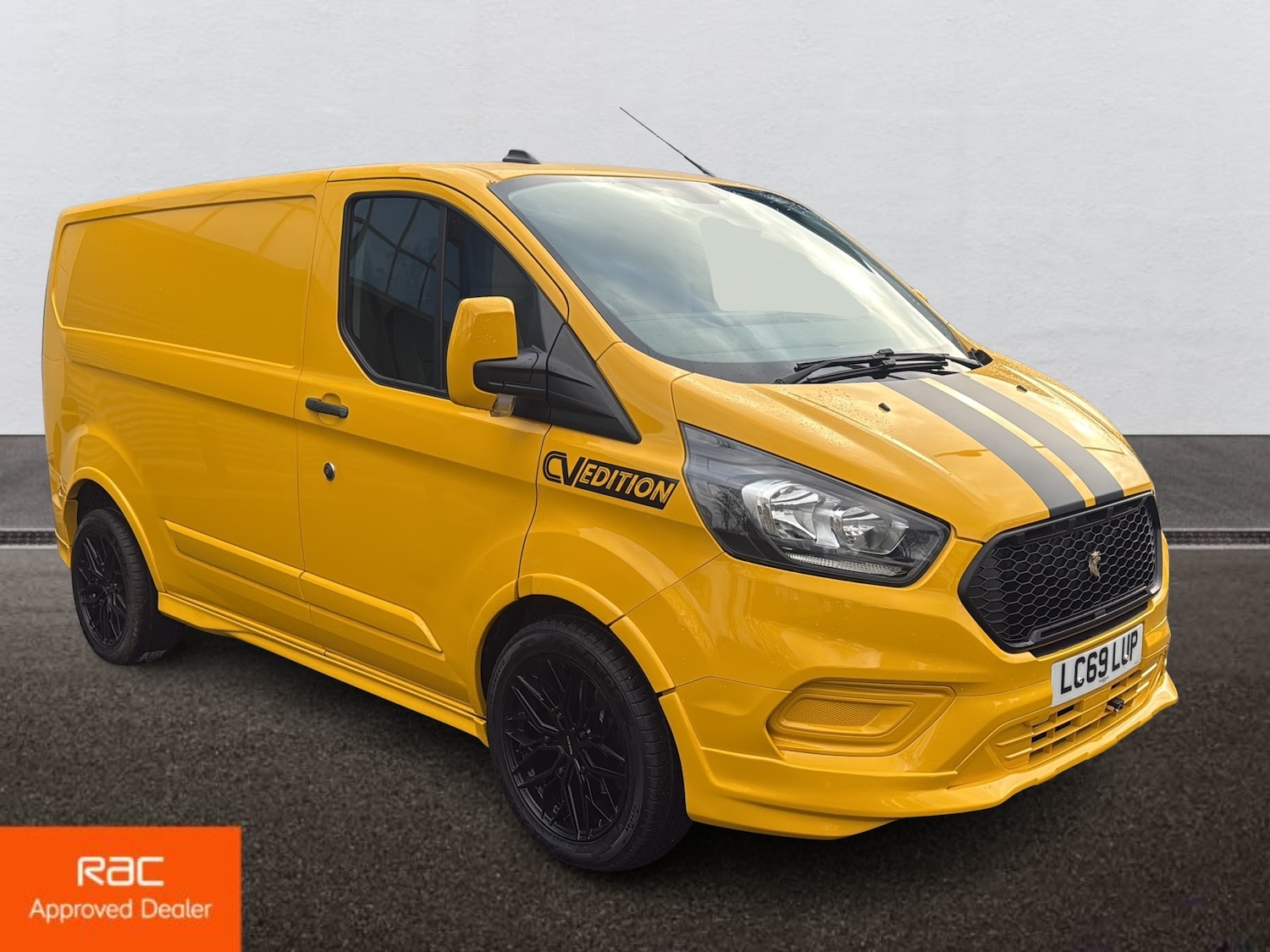 Used Ford Transit Custom 2019 for sale - 76707381: Photo 1