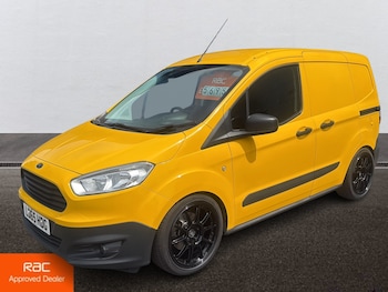 Used Ford Transit Courier 2015 for sale - 78656160: Photo
