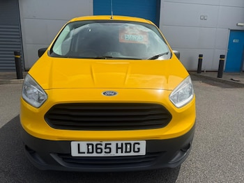 Used Ford Transit Courier 2015 for sale - 78656160: Photo