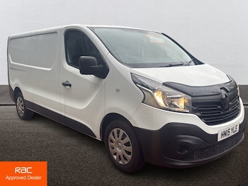 Renault Trafic feature image