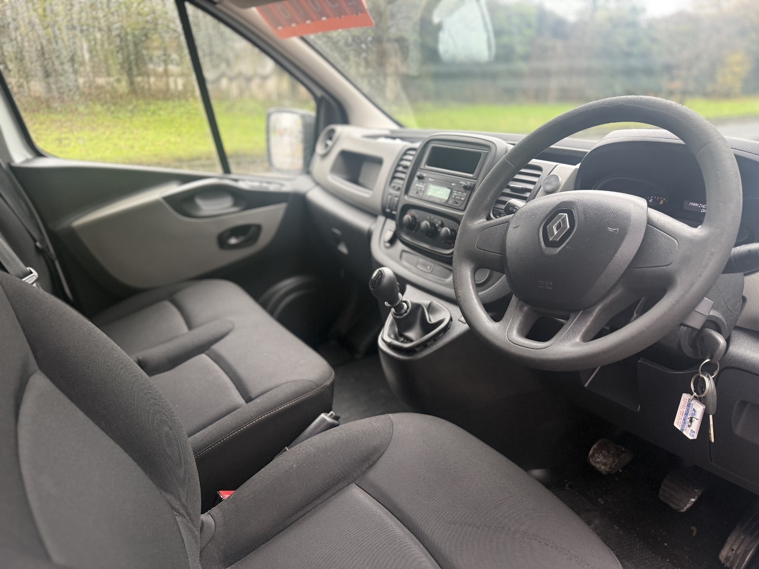 Used Renault Trafic 2015 for sale - 76911312: Photo 9