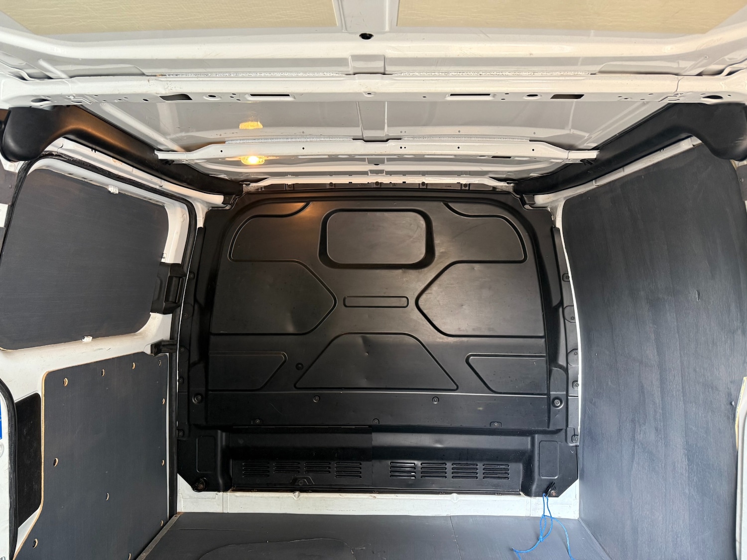 Used Ford Transit Custom 2020 for sale - 76000262: Photo 15