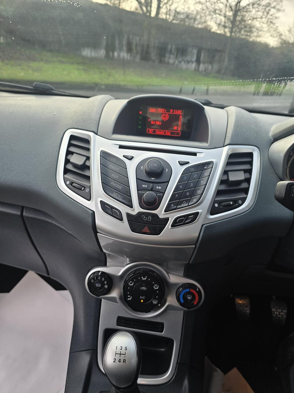 Used Ford Fiesta 2009 for sale - 76911322: Photo 10