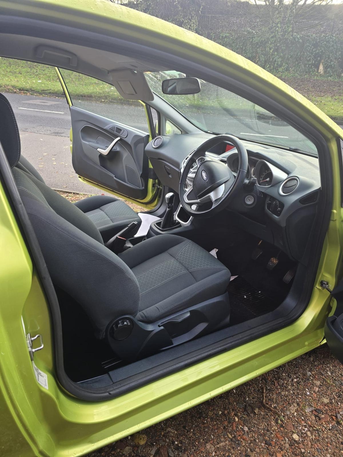 Used Ford Fiesta 2009 for sale - 76911322: Photo 11