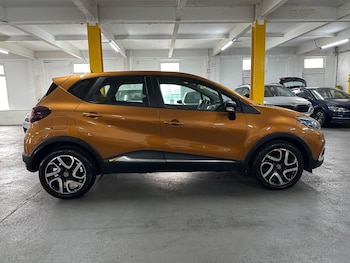 Used Renault Captur 2017 for sale - 78231860: Photo