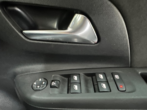 Used Vauxhall Corsa 2025 for sale - 75090182: Photo 36