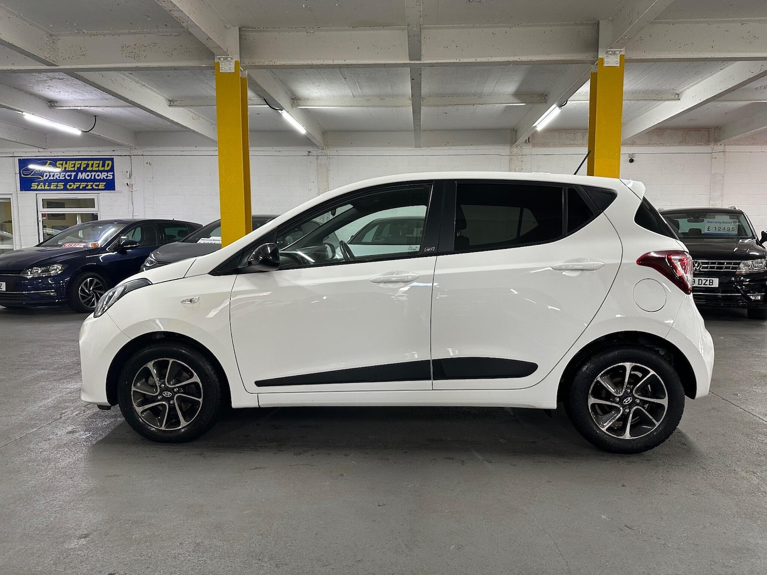 Used Hyundai i10 2018 for sale - 76996246: Photo 6