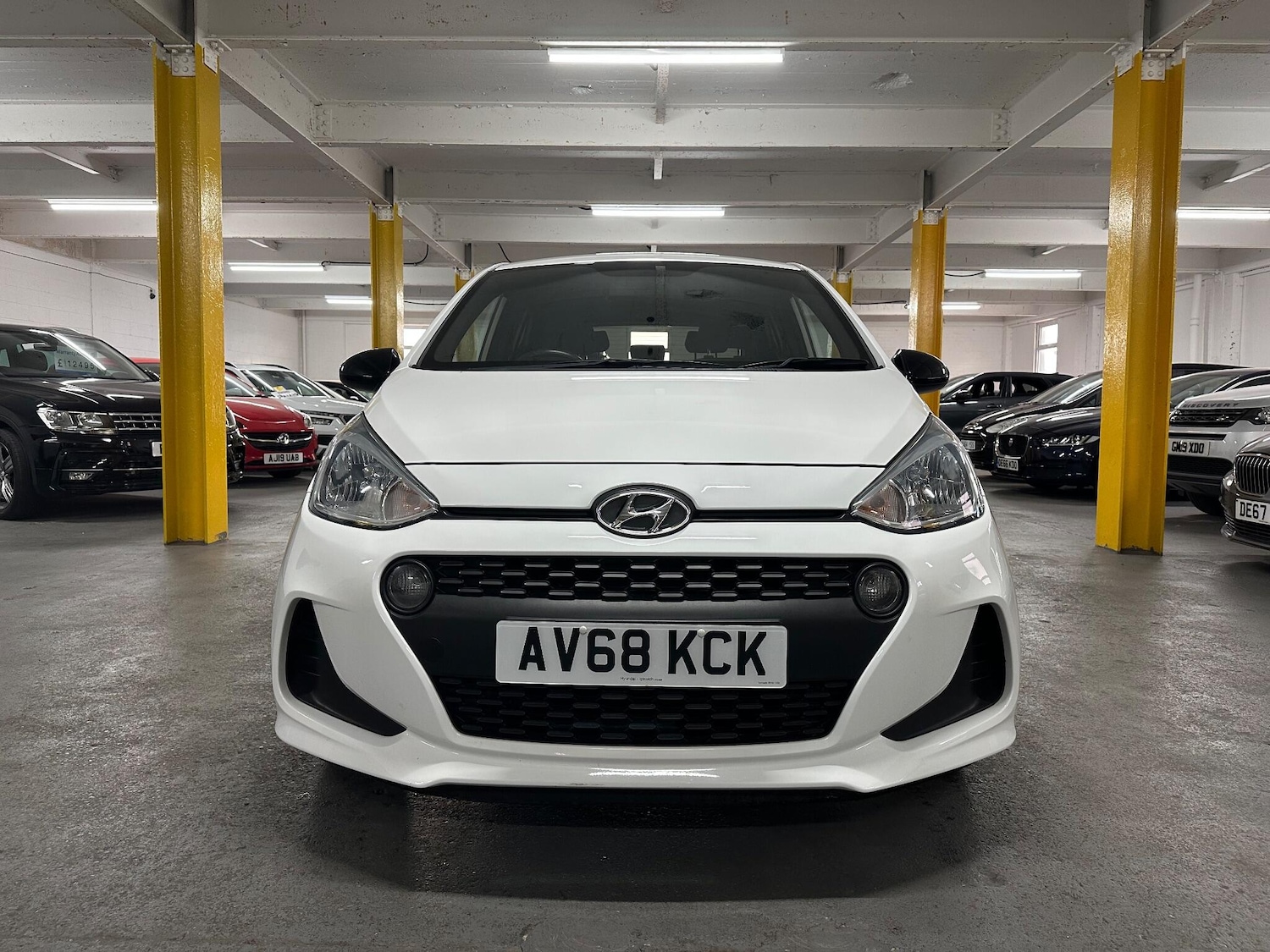 Used Hyundai i10 2018 for sale - 76996246: Photo 8