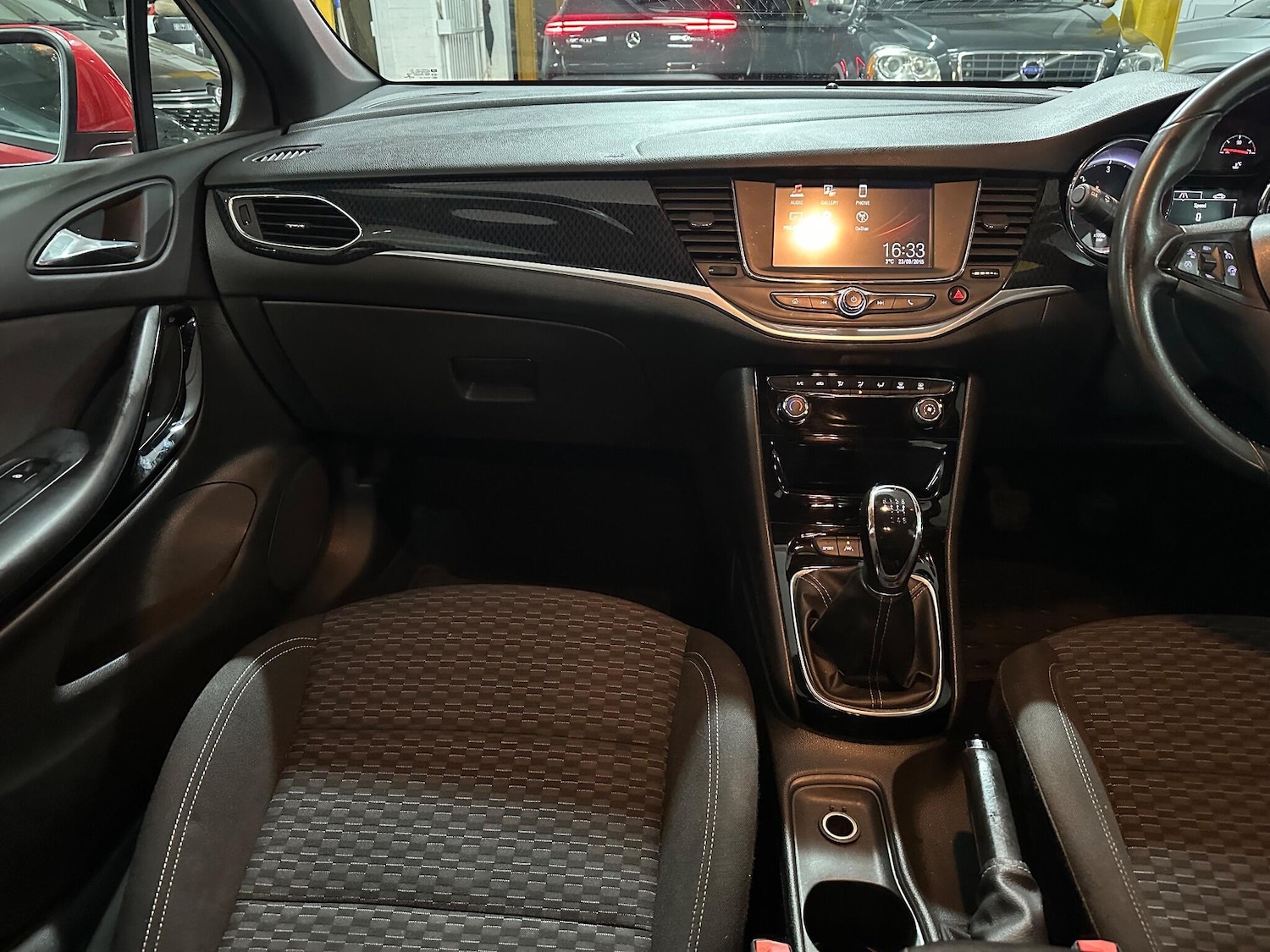 Used Vauxhall Astra 2016 for sale - 77097815: Photo 14